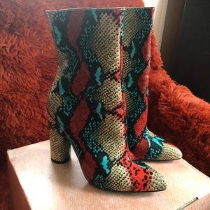 Cape Robbin boots